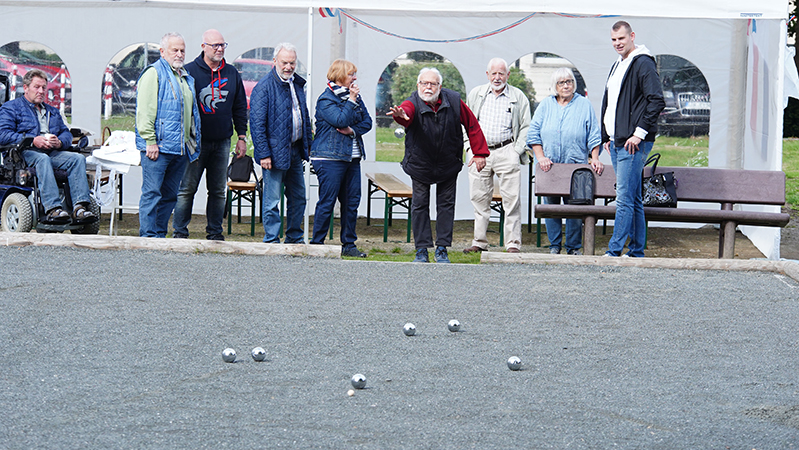 La rencontre de pétanque a été très appréciée par ses visiteurs