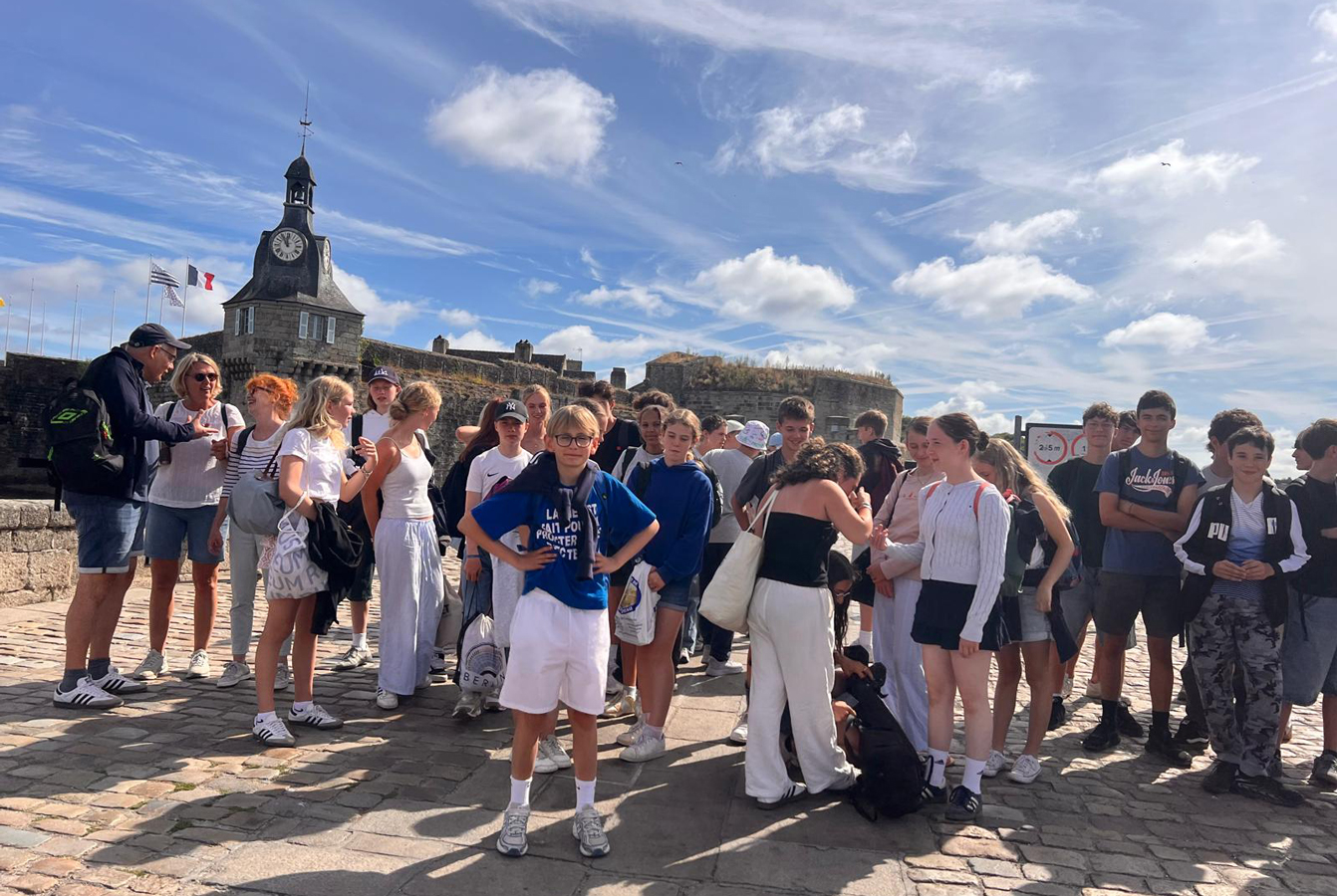 L'échange jeunes Fouesnant Meerbusch en visite à Concarneau